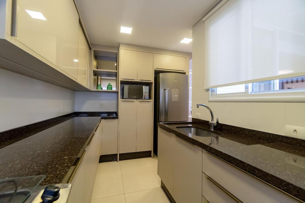 Varandas Do Atlantico - Confortavel Apartamento Em Condo Pe Na Areia Bombinhas Exterior photo
